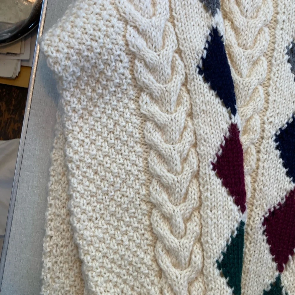 Vintage, Blarney Woolen Mills 100% New Wool, Traditional Aran, Handknit, Sweater - Picture 7 of 12